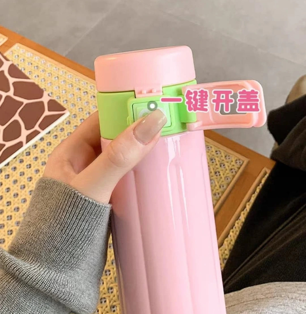 500ml Stainless Steel Vacuum Flask – Stylish & Insulated