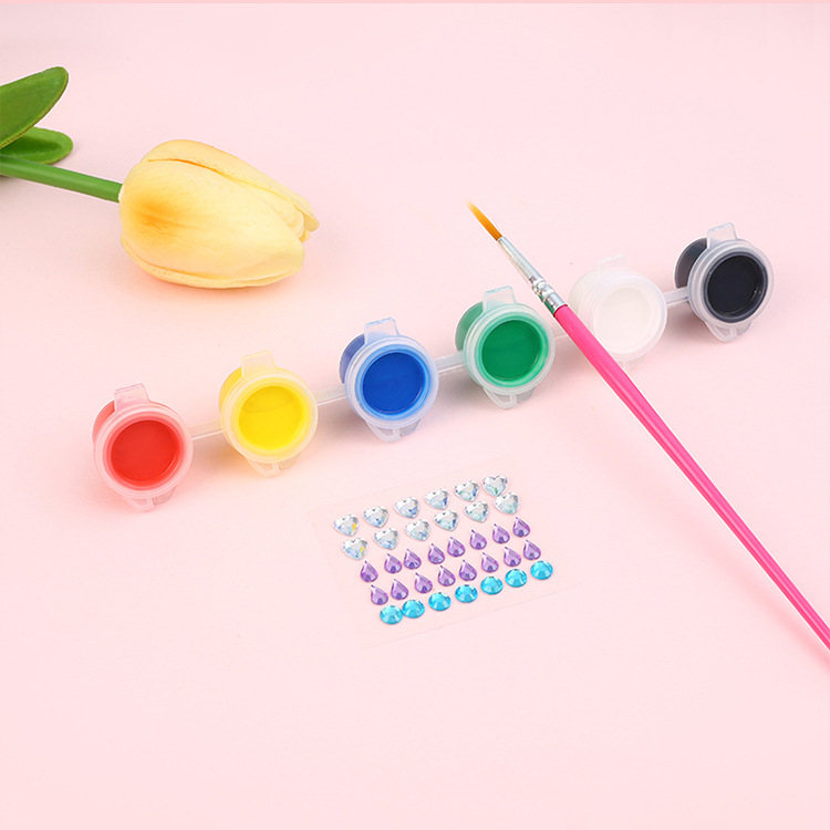 Kids' DIY Painting Kit ā Cute Cartoon Art Set